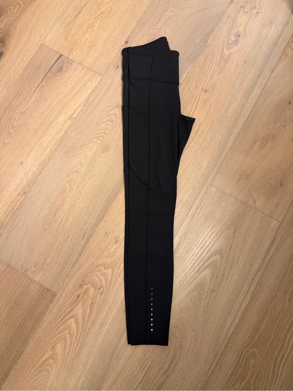 Lululemon Fast and Free High-Waist Black Performance Leggings - Picture 3 of 9